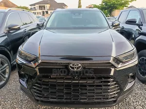 2024 Toyota Grand Highlander Platinum AWD Black