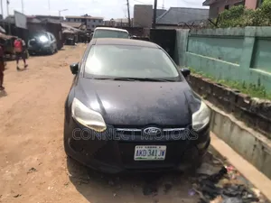 Ford Focus 2010 Black