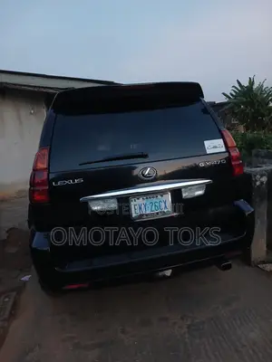 Lexus GX 470 Sport Utility 2005