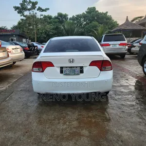 Honda Civic 2008 Fari