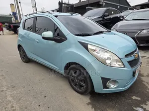 Chevrolet Spark Hatch LT 2011 Green