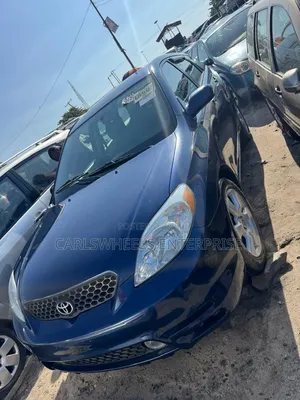 Toyota Matrix 2004 Mai Amfani Da Kasashen Waje