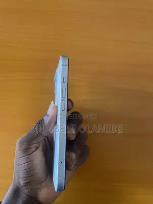 Apple iPhone 15 256GB Blue