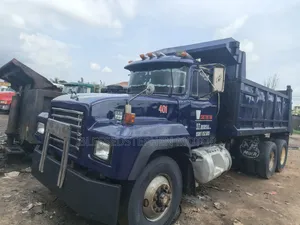 Mack Anthem Truck Mai Nauyi - 2023