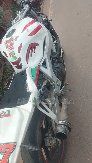 Honda CBR 1000cc 2008 Fari