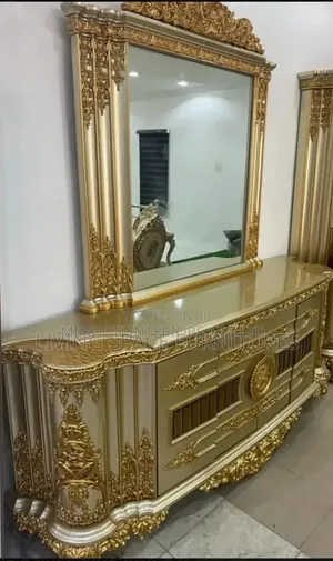 Golden Color Console