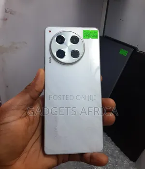 Tecno Camon 30 256GB White (Amfani)