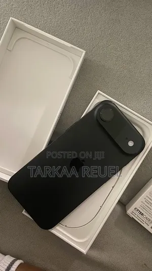 Apple iPhone Air 256GB Baki