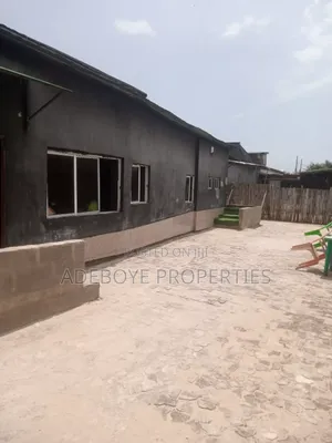 Gidan Bako Mai Dakuna 10 Don Siyarwa, Ibeju-Lekki