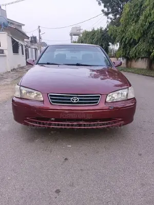 2001 Toyota Camry LE Sedan