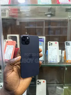 Apple iPhone 15 Plus 256GB Baki
