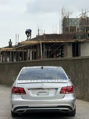 Mercedes-Benz E-Class 2015 Silver