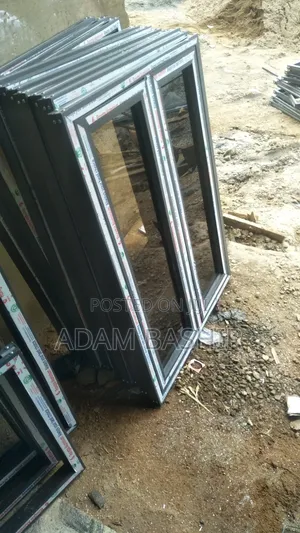Tushen Alta Power na Alumini na Tare da Gilashin Nuna