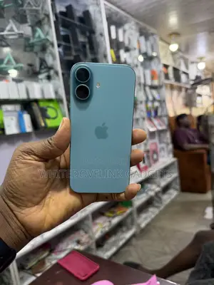 Apple iPhone 16 128GB Blue