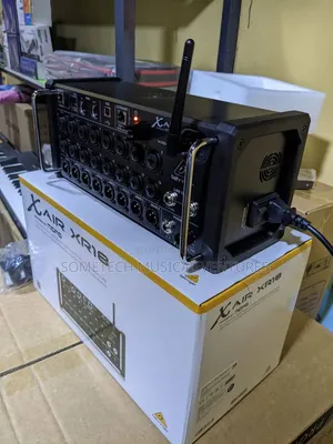 Behringer X Air XR18 Digital Mixer