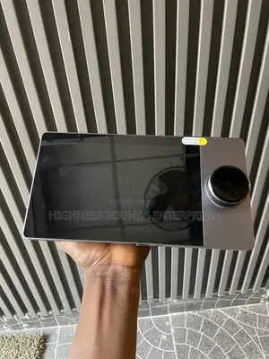 8-Inch 2-Zone In-Wall Amplifier Mai Maƙallan