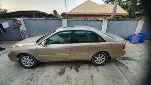 Toyota Avalon 2002 Zinari