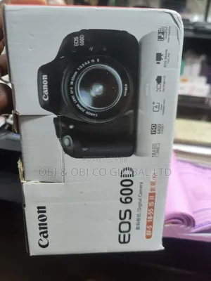 Canon EOS 600D DSLR Kamera