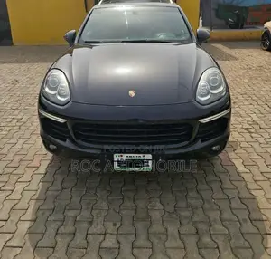 Porsche Cayenne 2015 Black