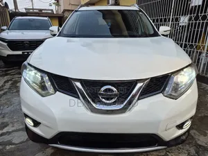 2015 Nissan Rogue SV SUV AWD