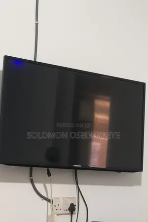 Samsung 40-Inch LED TV (Na Amsa)