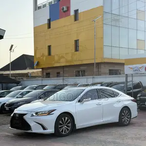 Lexus ES 350 2019 - Amfani Da Aka Yi A Ƙasashen Waje