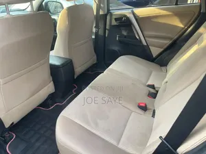Toyota RAV4 XLE AWD SUV 2014