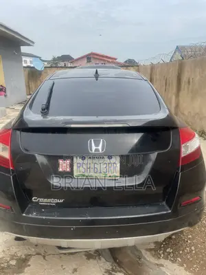 Honda Crosstour 2.4 FWD 2014 Baƙi
