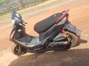Kymco Agility 125 Scooter 2018 Baki