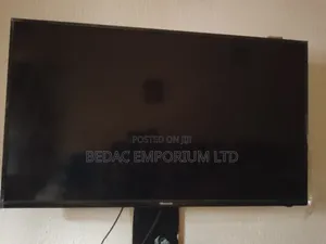 Hisense 43" LED TV (An Yi Amfani Da Shi)