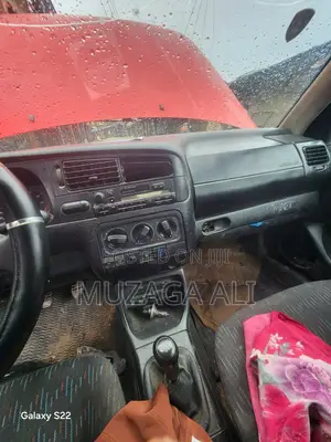 Volkswagen Golf 3 2000 Maroon