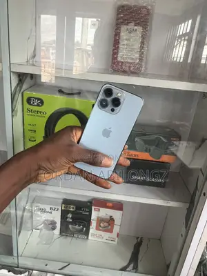 Apple iPhone 13 Pro 128GB Gray (Used, No Face ID)