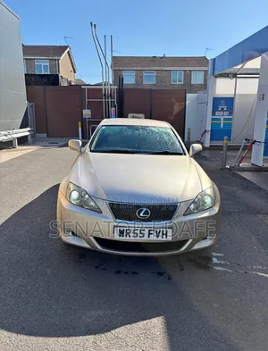 Lexus IS 2008 Gold