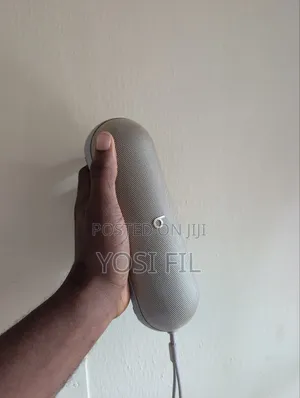 Apple Beats Pill 3rd Gen Speaker