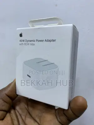 Apple 40W Dynamic Power Adapter (60W Max)