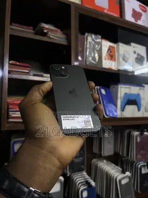 Apple iPhone 15 128GB Black (Network Locked)
