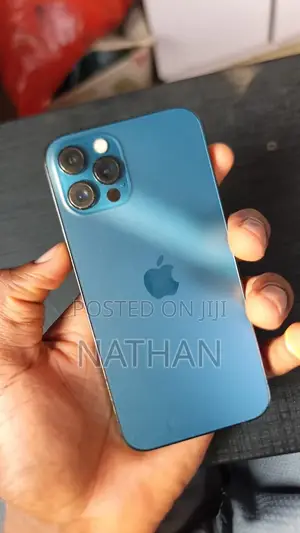 Apple iPhone 12 Pro 256GB Blue