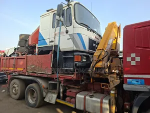 11-Ton Iveco Eight-Tyre Hiab Crane Truck