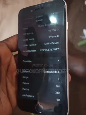 Apple iPhone 8 64GB Zinariya