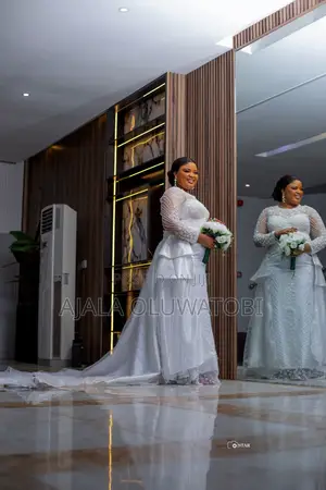 Starphotography Studio: Daukar Hoto na Aure & Biki