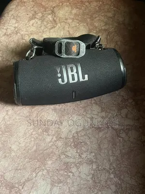 JBL Xtreme 3 Mai Ɗaukar Hannu Mai Haɗa Bluetooth