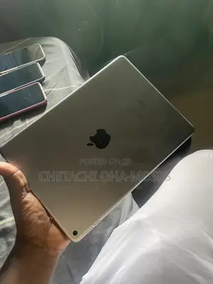 Apple iPad Air 2 128GB Silver (Na Amfani)