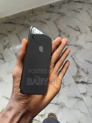 Apple iPhone X 64GB Baki