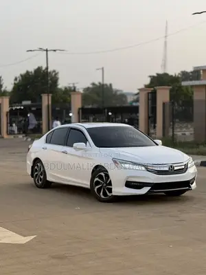 2014 Honda Accord Touring V6 Sedan - Fari