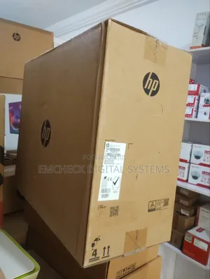 HP AiO 24 Desktop Computer - Intel Core i3, 8GB RAM, 512GB SSD