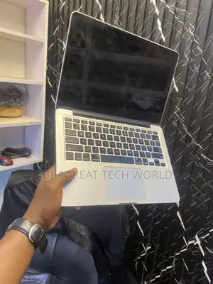 Apple MacBook Pro 2015 8GB RAM 256GB SSD