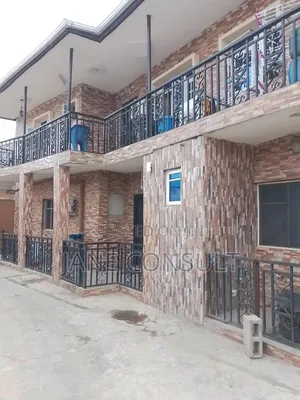 Gidan Sauyi 3 Bedroom don Hayarwa a Igando