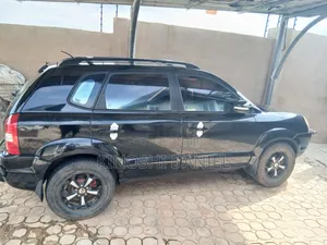 Hyundai Tucson Limited FWD SUV ta 2009