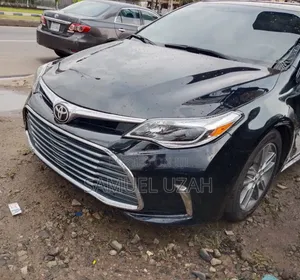 Toyota Avalon 2015 XLE Black