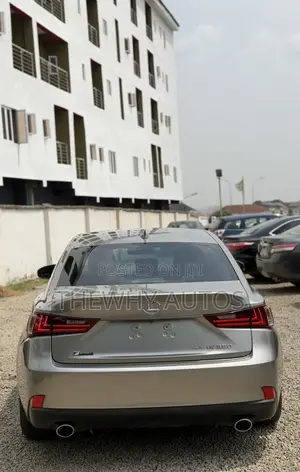 2016 Lexus IS 350 AWD Sedan - Amfani Da Aka Yi A Kasashen Waje